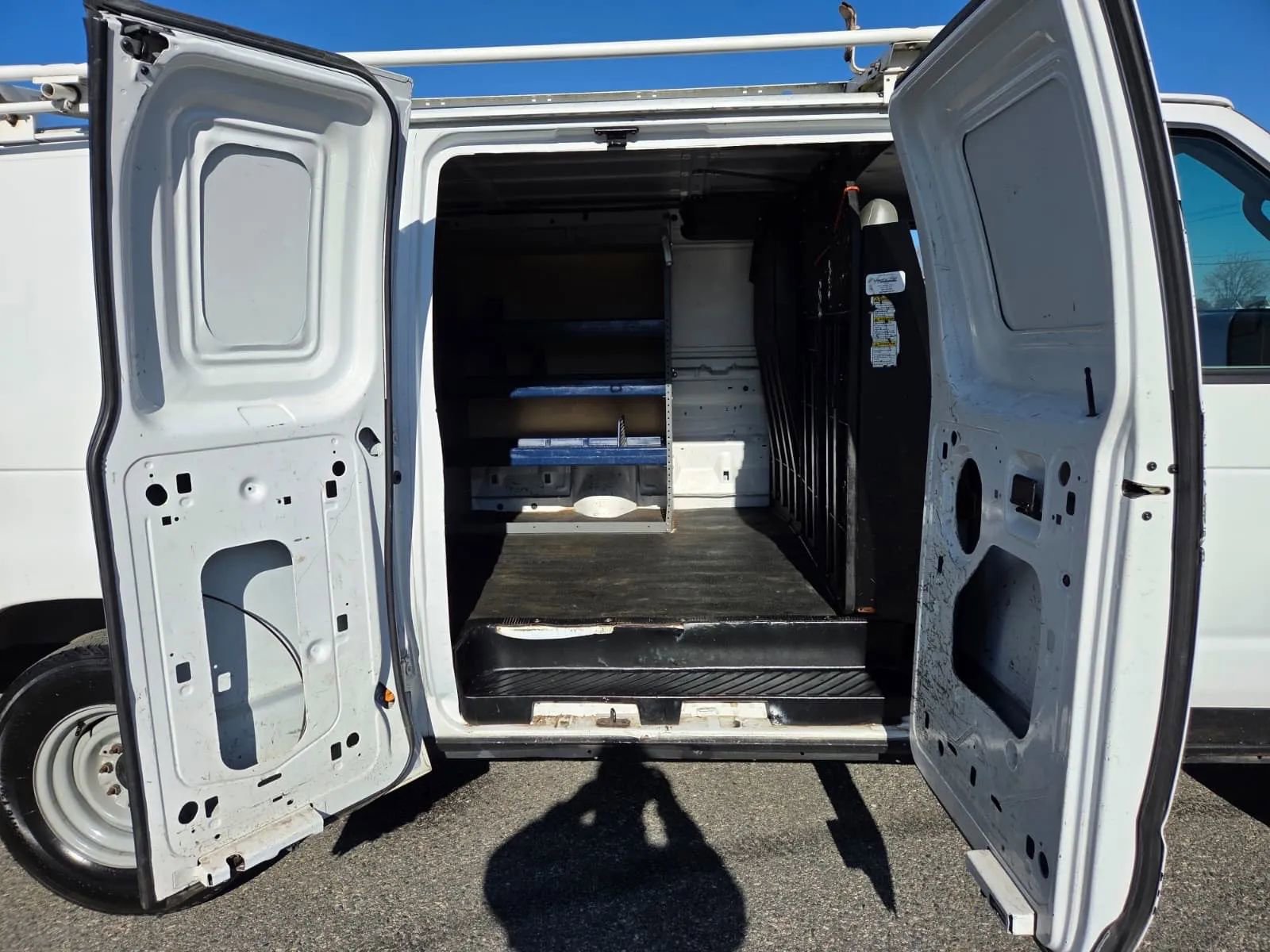 Used 2011 Ford E-150 and Econoline 150 w/ Commercial Cargo Van Pkg image 3
