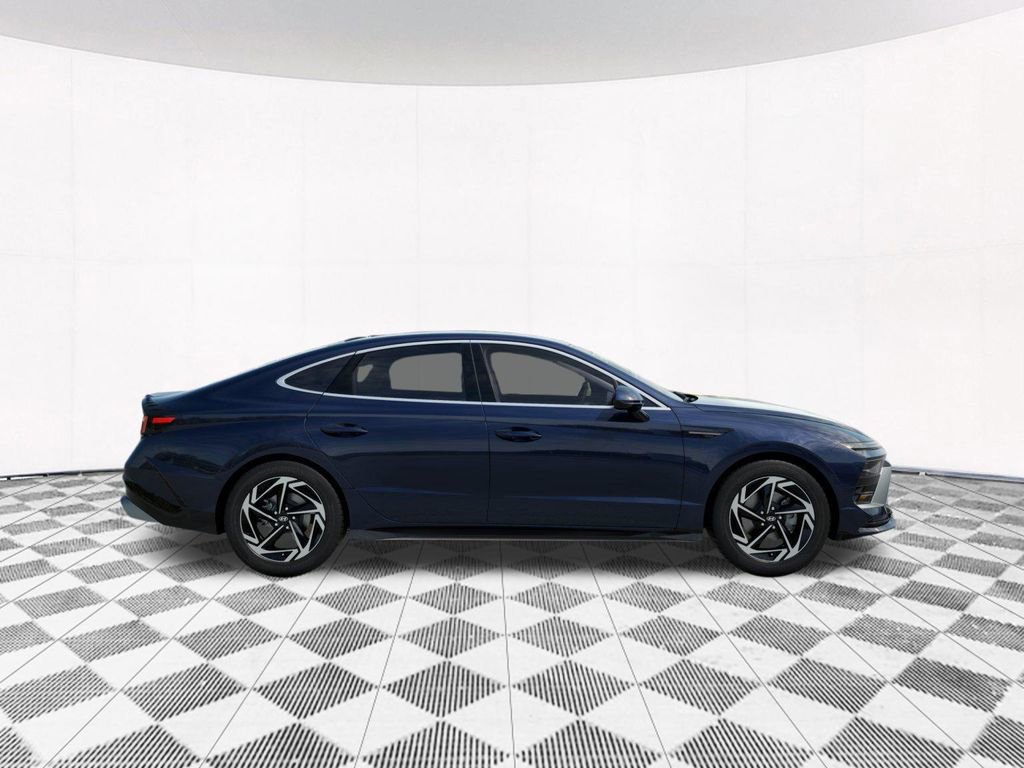 New 2026 Hyundai Sonata SEL AWD/4WD image 11