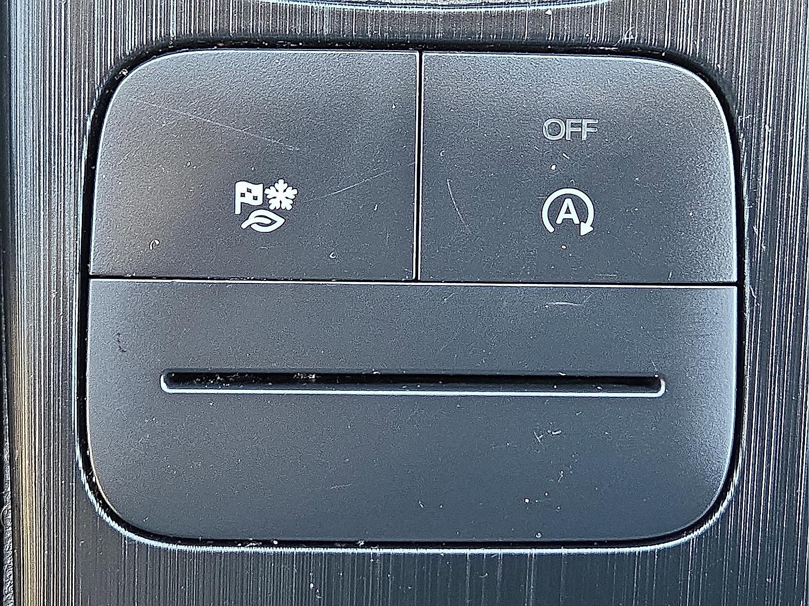 Used 2024 Ford Escape Active w/ Cold Weather Package image 17