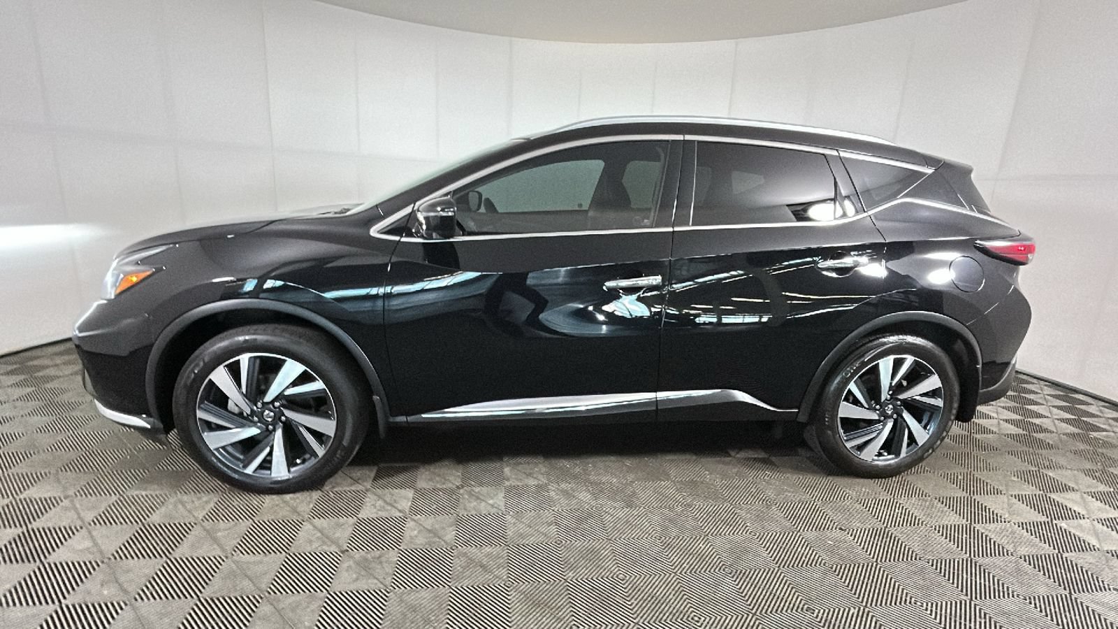 Used 2022 Nissan Murano SL AWD/4WD image 6