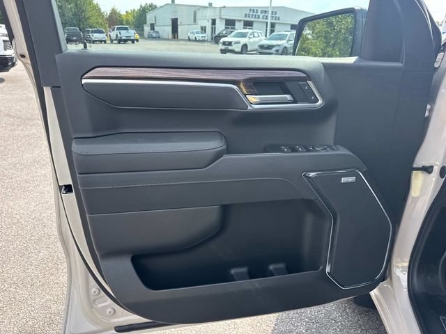 New 2026 Chevrolet Silverado 1500 RST w/ Safety Package AWD/4WD image 22