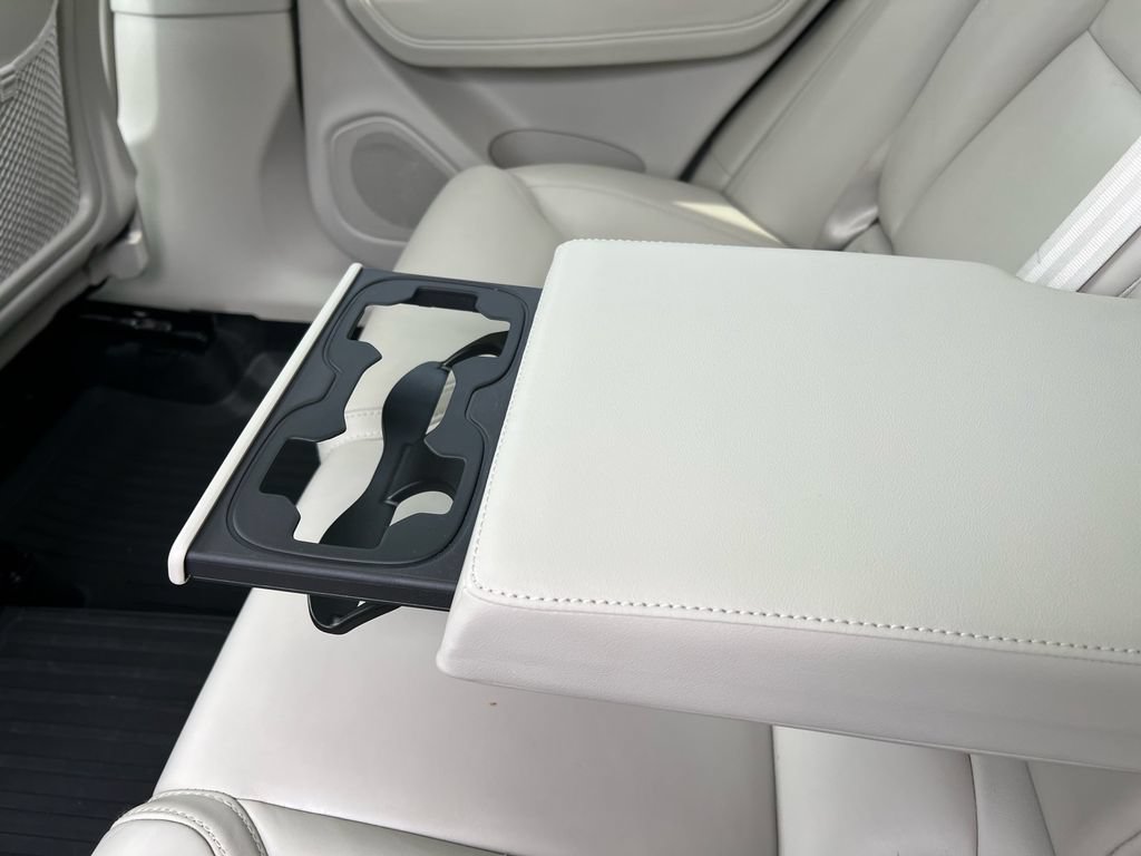 Certified 2023 Volvo XC60 B6 Ultimate w/ Protection Package Premier AWD/4WD image 22
