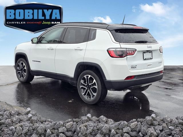 Used 2024 Jeep Compass Limited image 4