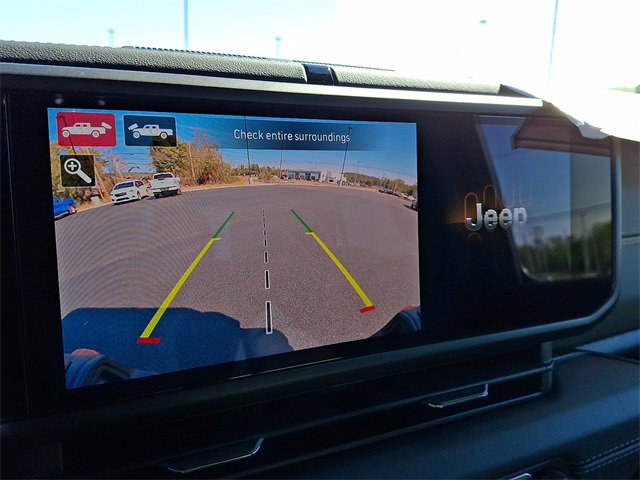 New 2025 Jeep Gladiator Mojave image 4