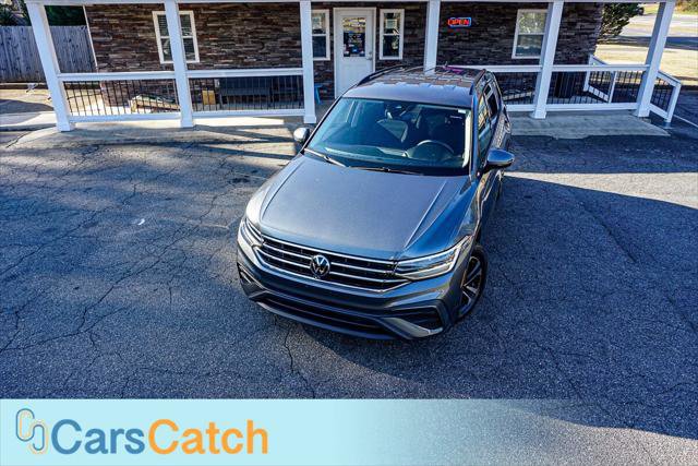 Used 2024 Volkswagen Tiguan S image 3