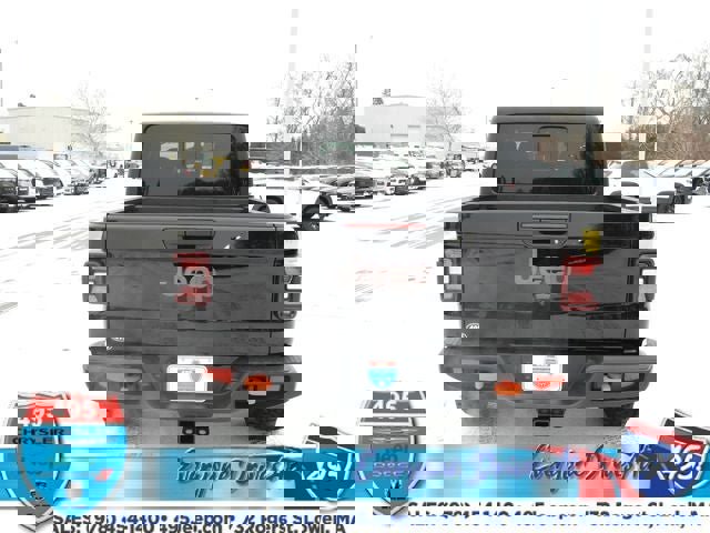 New 2026 Jeep Gladiator Mojave image 15