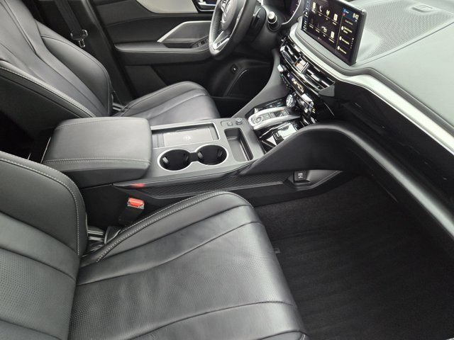 Certified 2026 Acura MDX w/ Technology Package FWD image 14