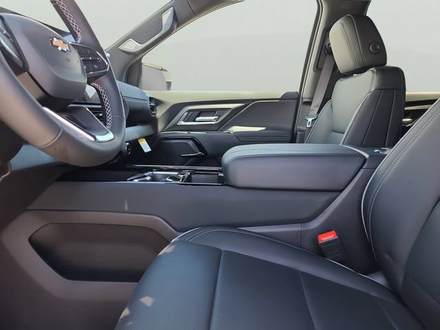 New 2026 Chevrolet Silverado EV LT w/ Plus Package AWD/4WD image 19