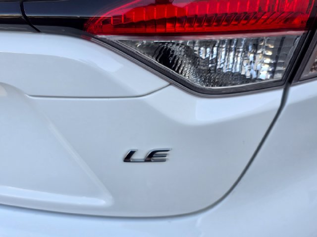 Used 2024 Toyota Corolla LE FWD image 34