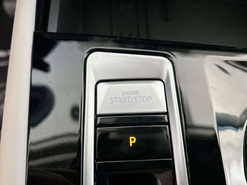 New 2026 Volkswagen Atlas SE image 33