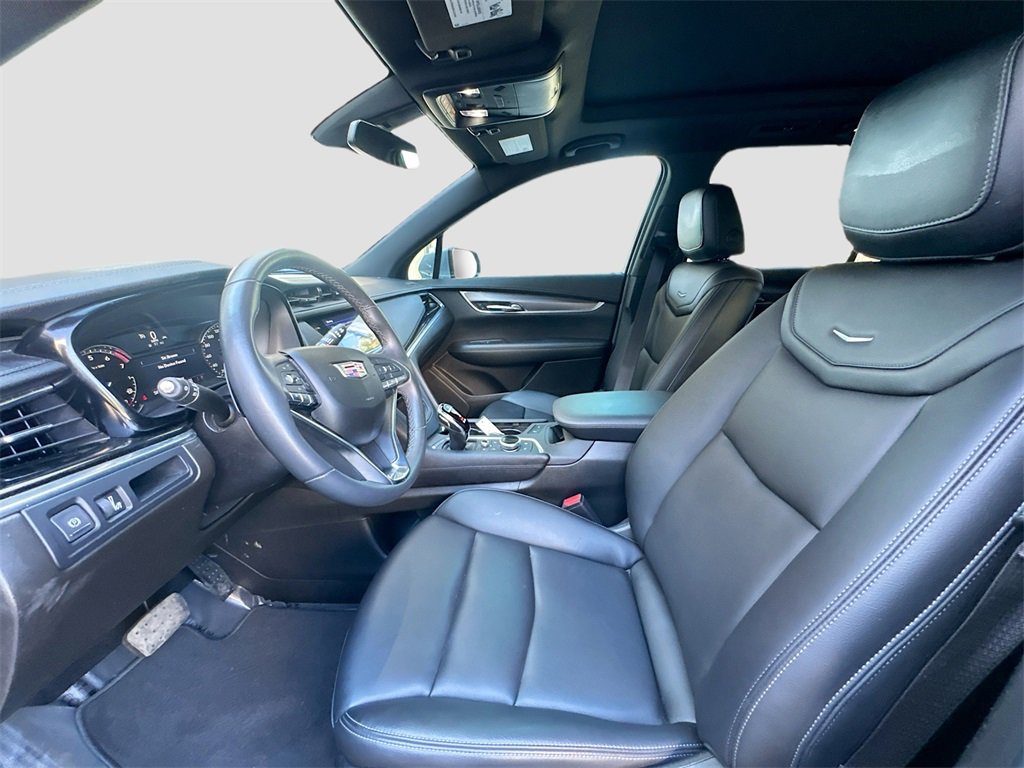Used 2023 Cadillac XT6 Luxury image 21