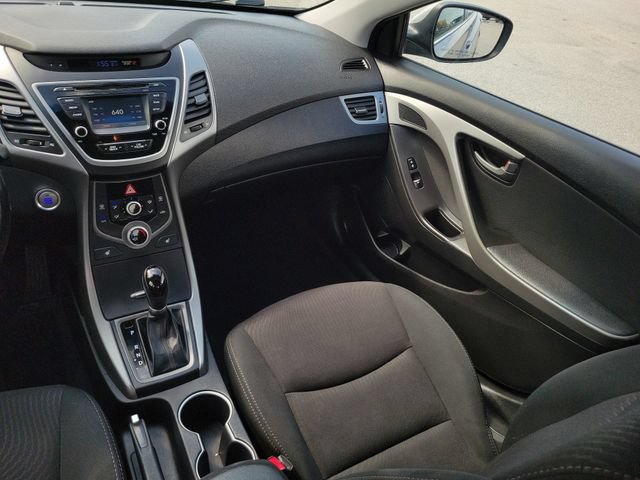 Used 2016 Hyundai Elantra Value Edition FWD image 13