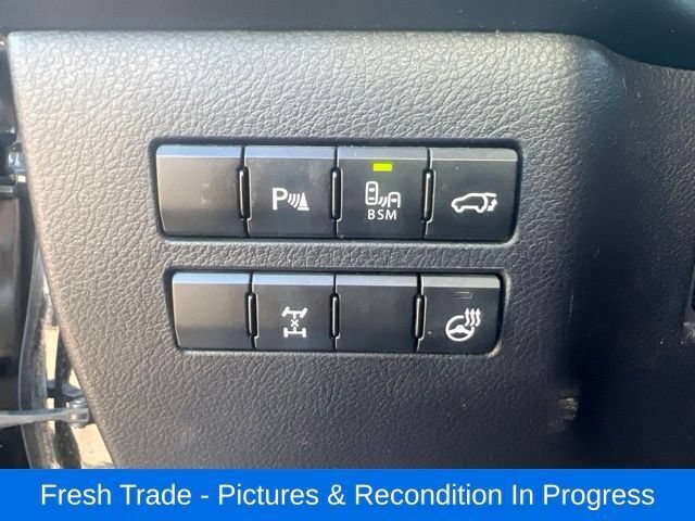 Used 2015 Lexus NX 200t F Sport w/ Navigation System Package AWD/4WD image 18