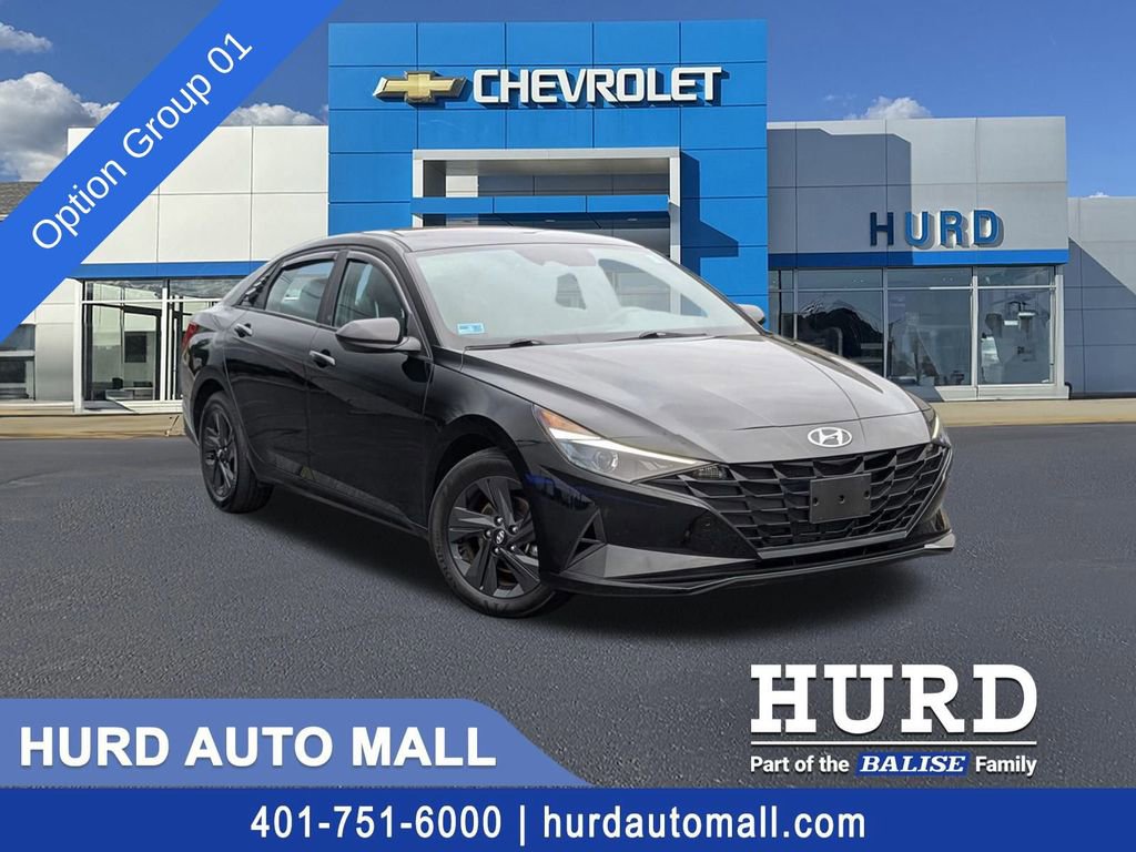 Used 2023 Hyundai Elantra SEL w/ Cargo Package