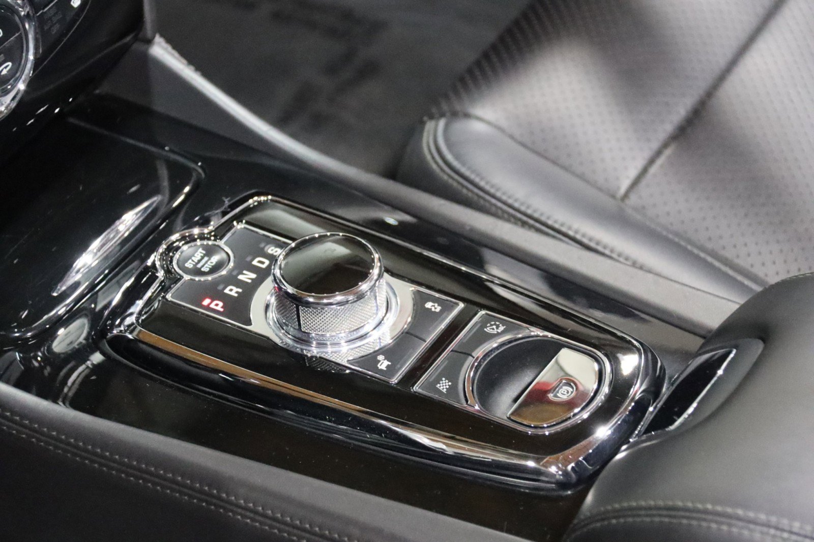 Used 2012 Jaguar XKR R image 56