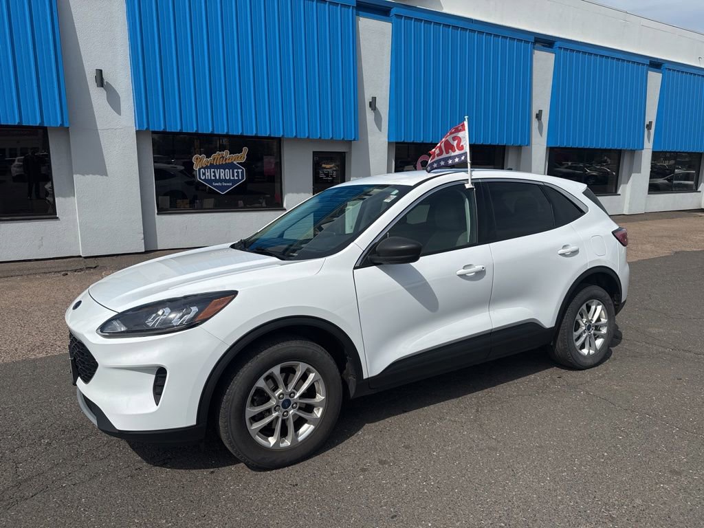 Used 2022 Ford Escape SE AWD/4WD image 1