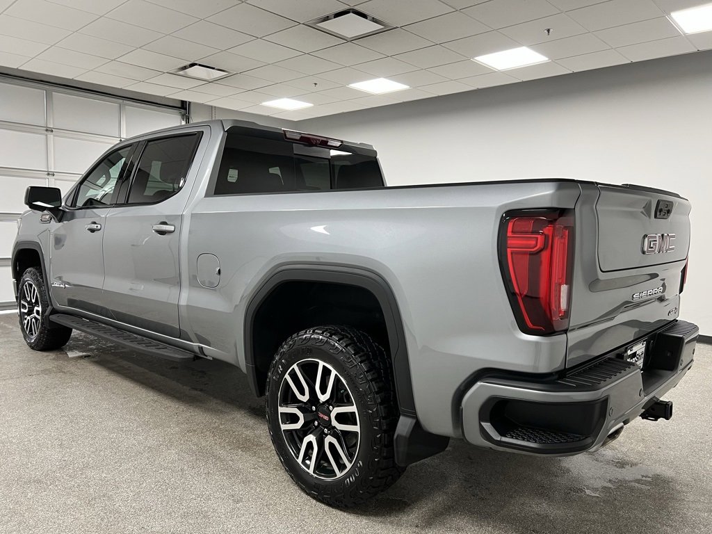 Used 2024 GMC Sierra 1500 AT4 image 8