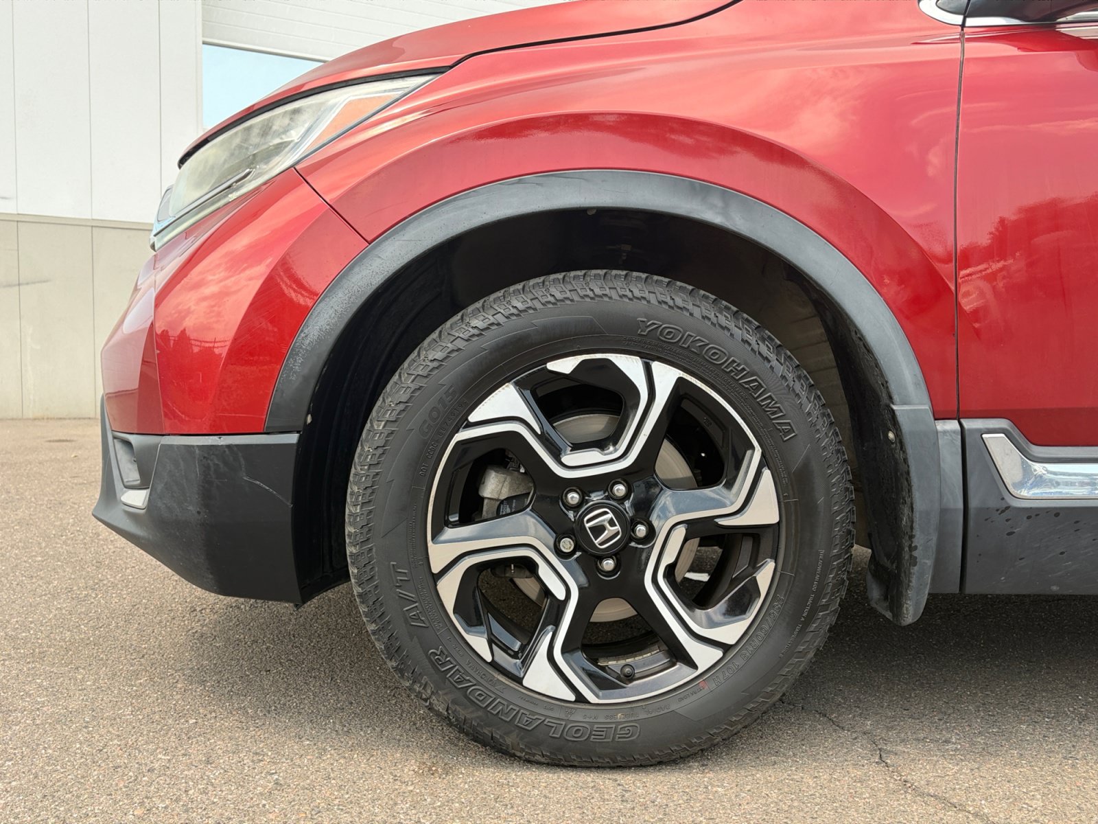 Used 2017 Honda CR-V Touring image 10