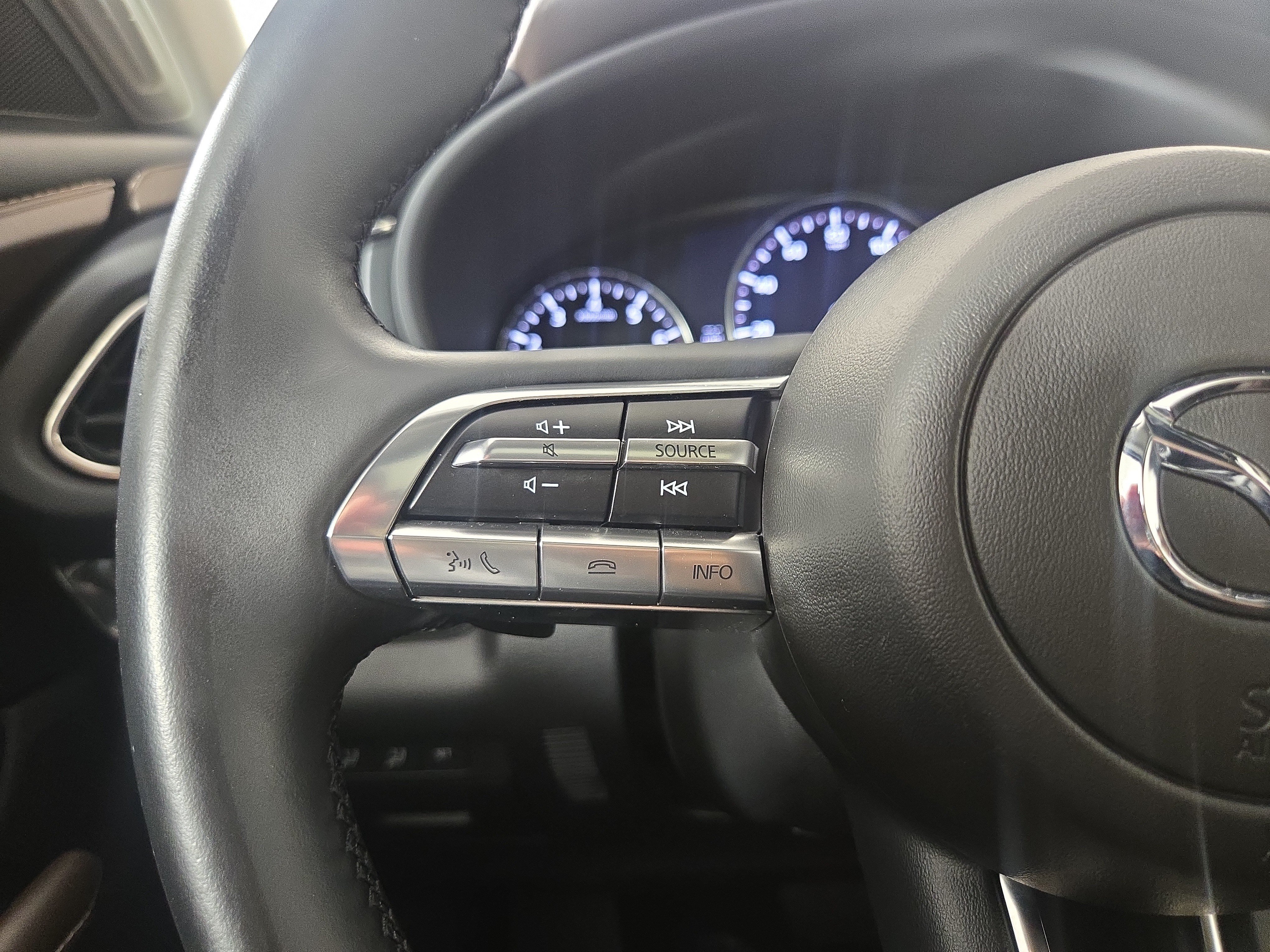 Certified 2023 MAZDA CX-30 AWD 2.5 S w/ Premium Package image 15
