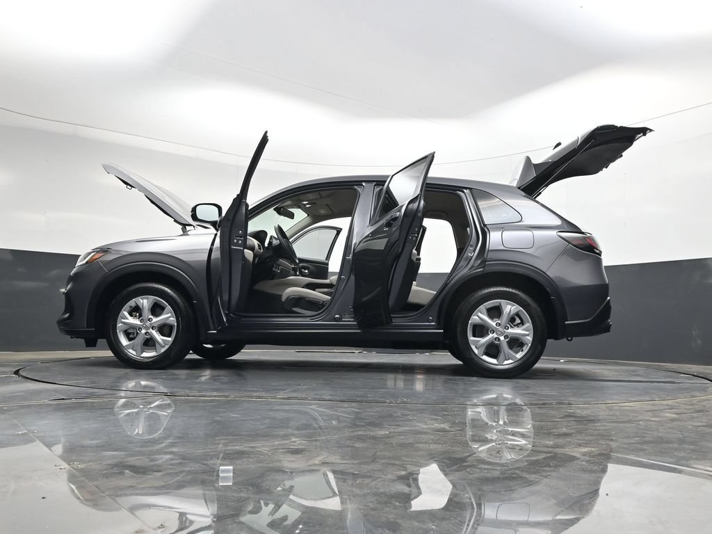 Used 2024 Honda HR-V LX image 43