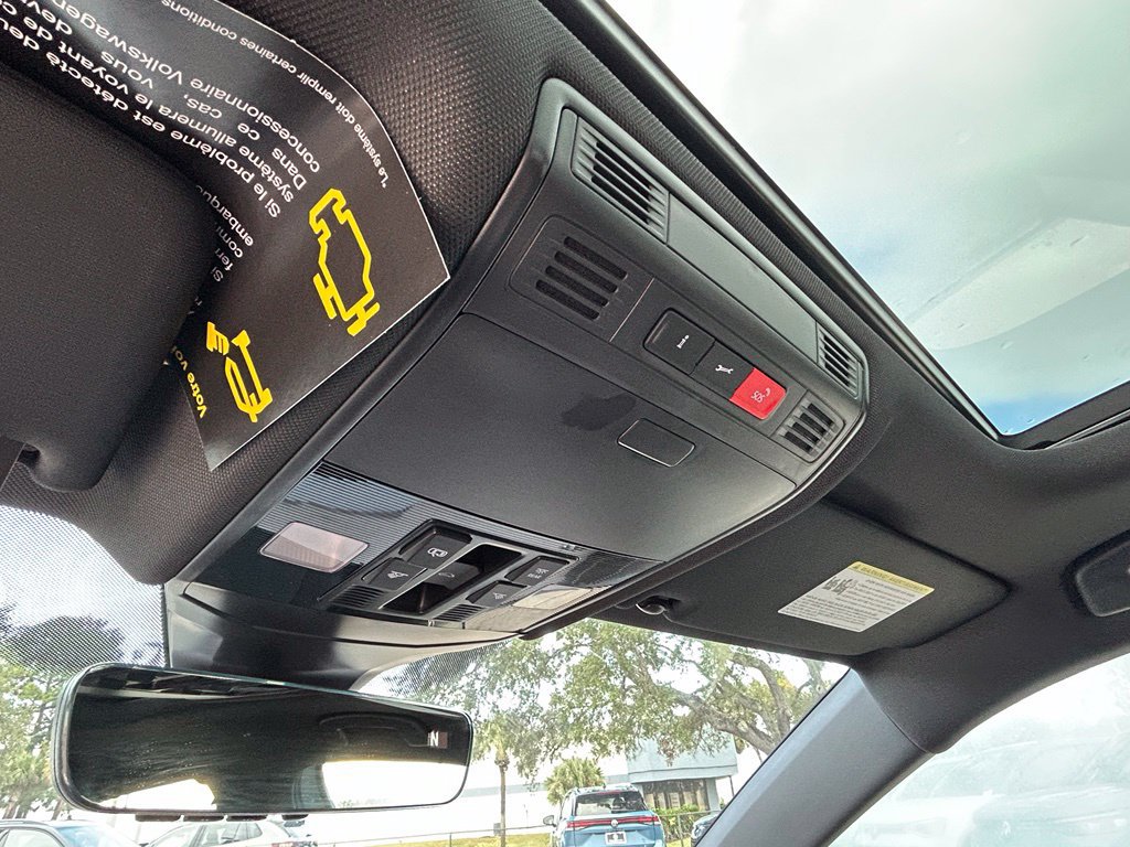 New 2027 Volkswagen Jetta GLI Autobahn FWD image 31