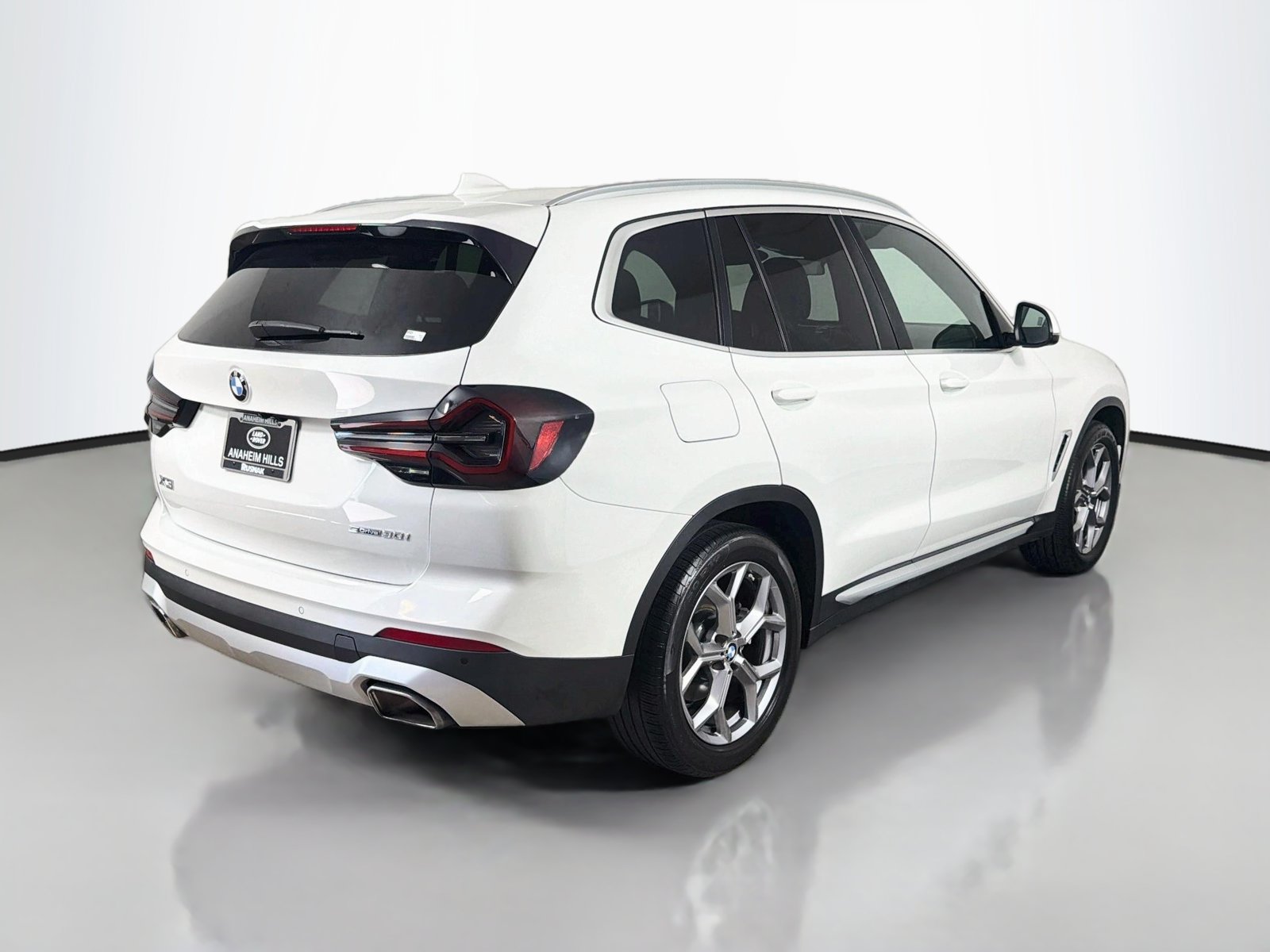 Used 2023 BMW X3 sDrive30i w/ Convenience Package RWD image 5