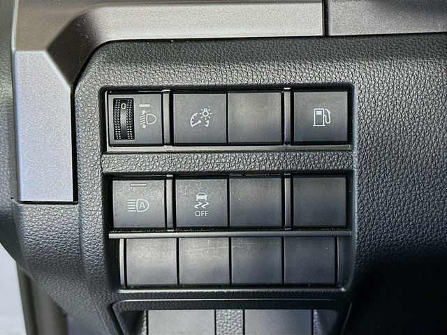 Certified 2025 Toyota 4Runner SR5 AWD/4WD image 13