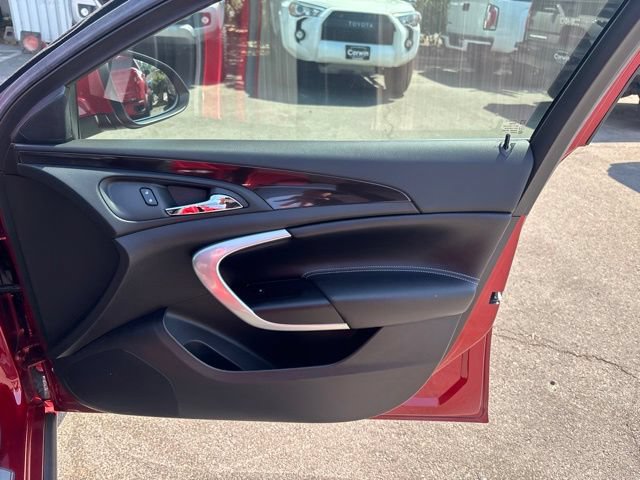 Used 2015 Buick Regal AWD image 39