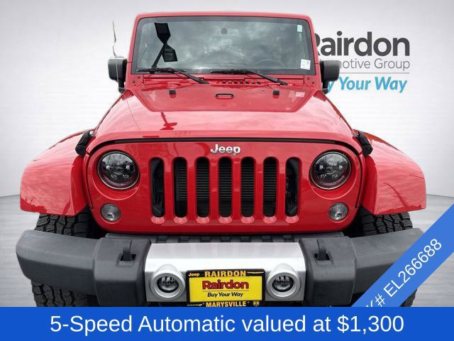 Used 2014 Jeep Wrangler Unlimited Sahara w/ Connectivity Group AWD/4WD image 2