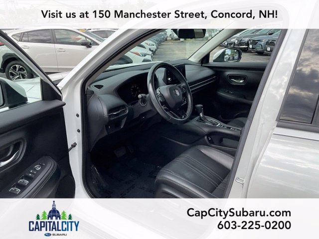 Used 2023 Honda HR-V EX-L image 10