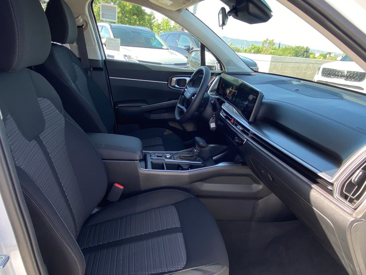 New 2026 Kia Sorento LX FWD image 26