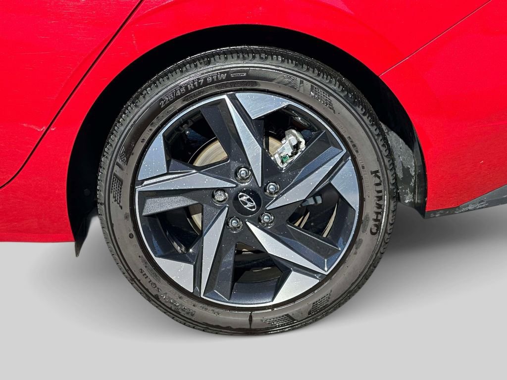 Used 2023 Hyundai Elantra SEL w/ Convenience Package FWD image 11