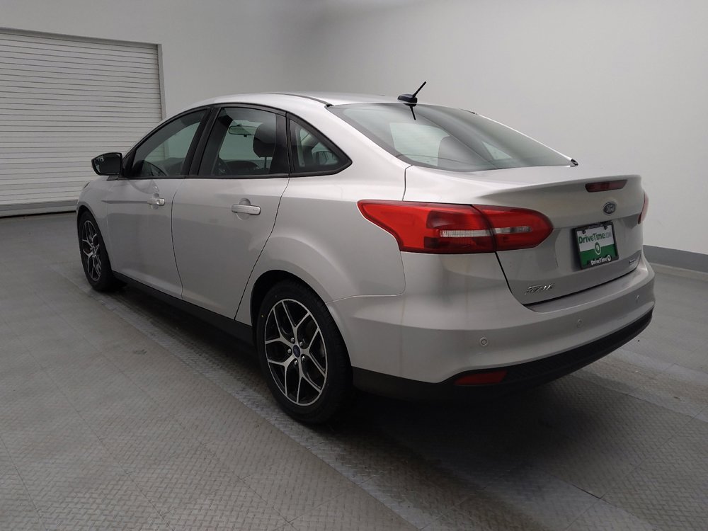 Used 2018 Ford Focus SEL w/ Cold Weather Package image 5