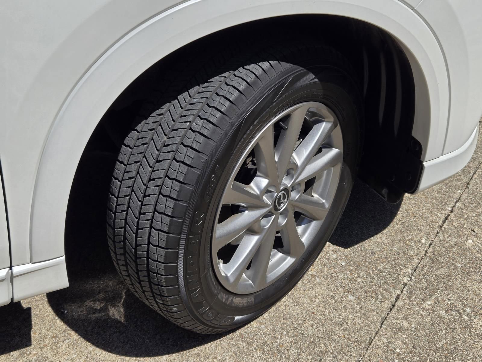 Certified 2025 MAZDA CX-5 AWD 2.5 S w/ Preferred Package image 6