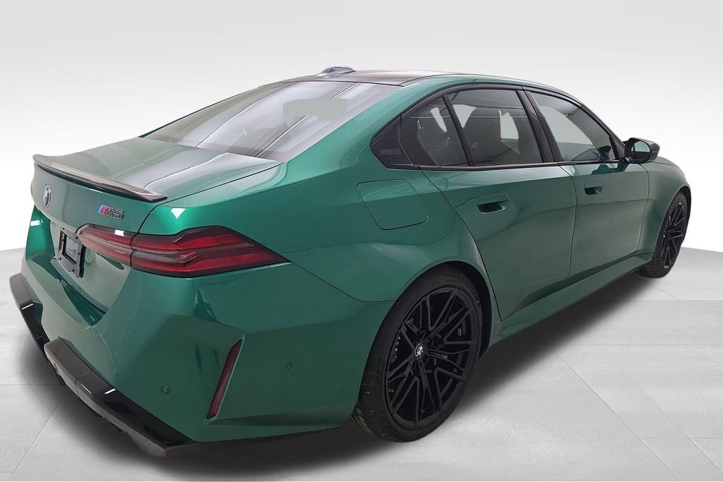 New 2026 BMW M5 w/ Carbon Package image 9
