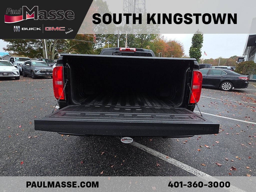 Used 2022 Chevrolet Colorado Z71 w/ Z71 Midnight Edition AWD/4WD image 23
