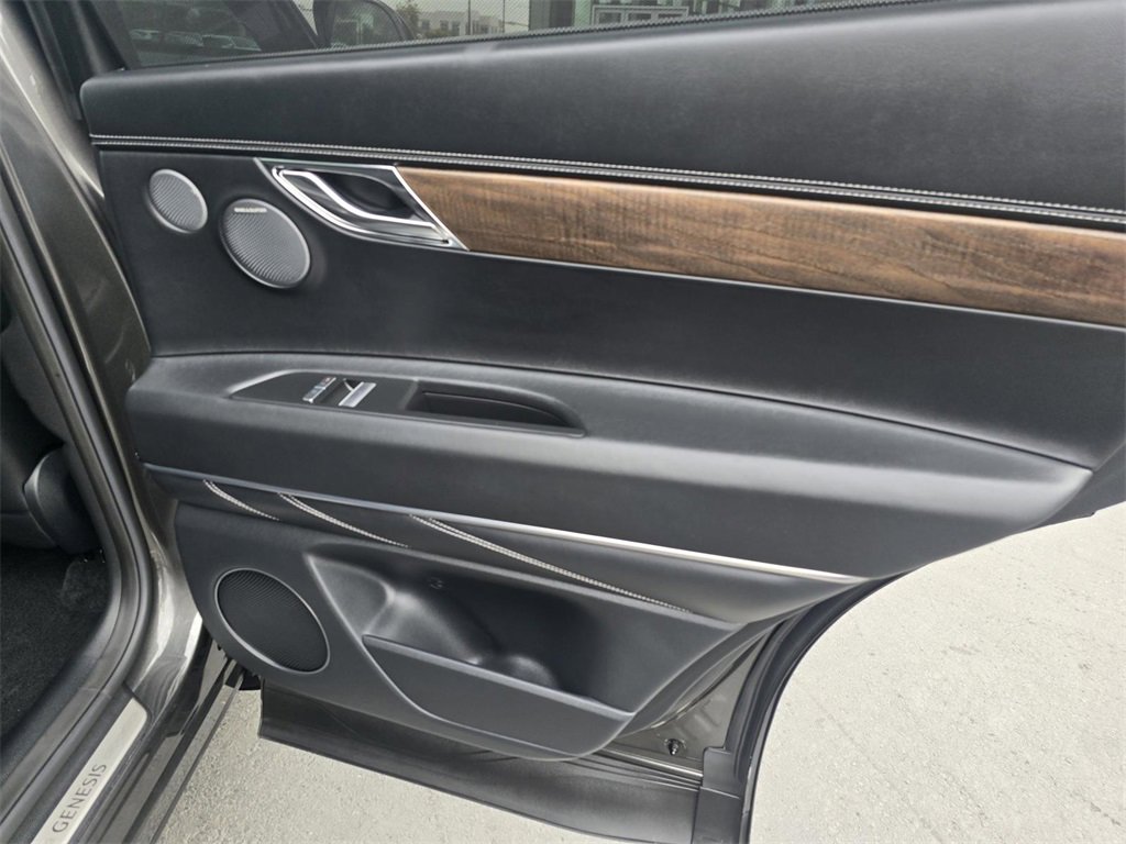 Used 2025 Genesis GV80 2.5T Advanced image 27