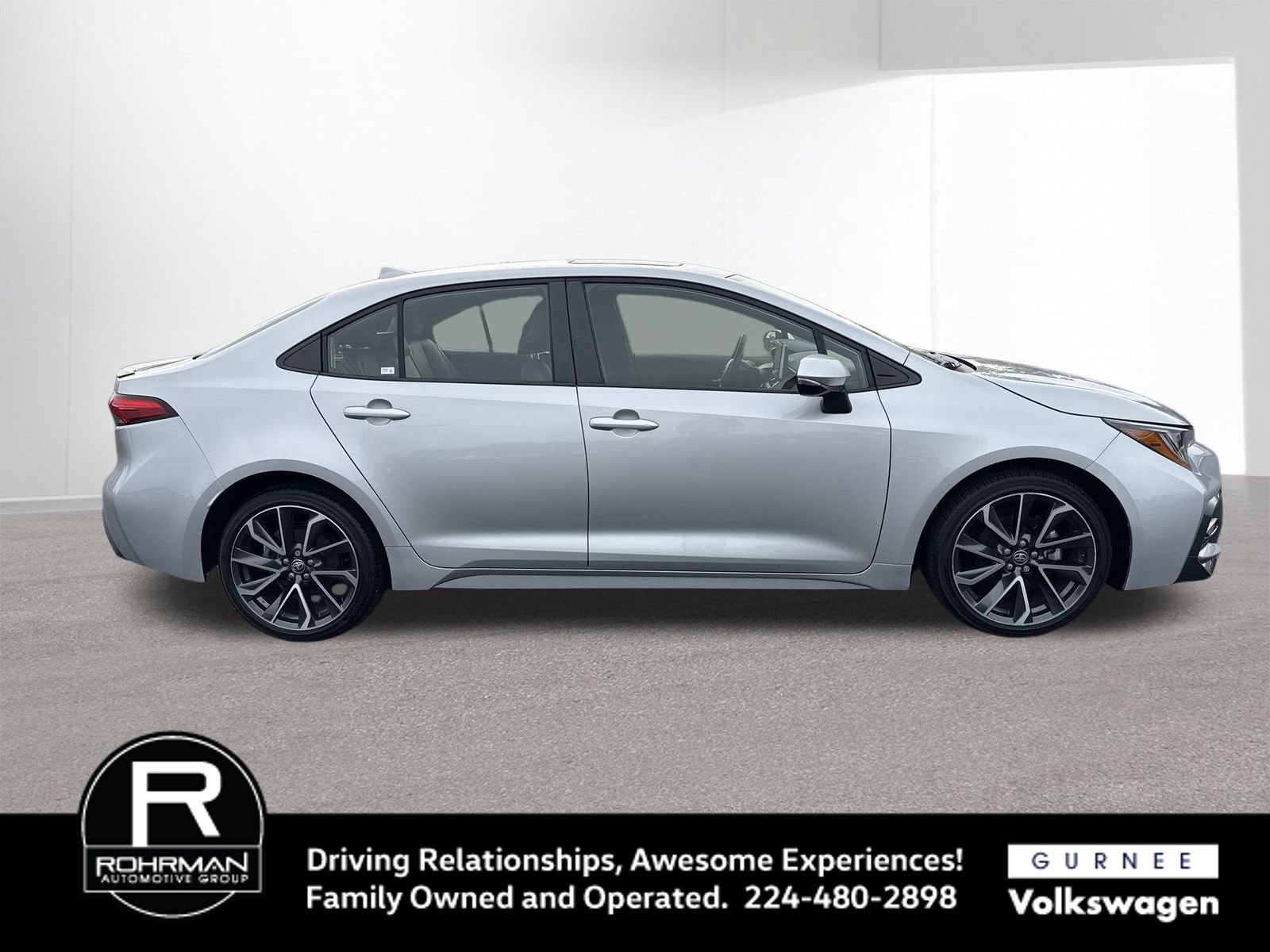 Used 2022 Toyota Corolla XSE FWD image 10