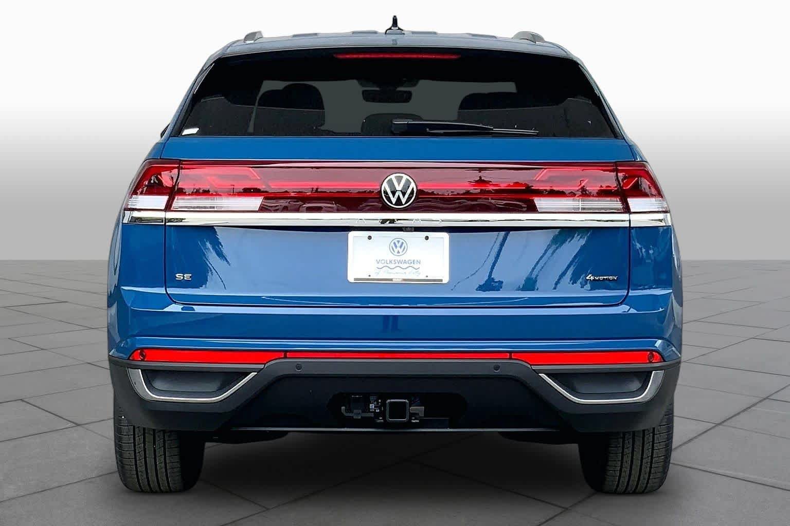 New 2026 Volkswagen Atlas Cross Sport SE AWD/4WD image 4