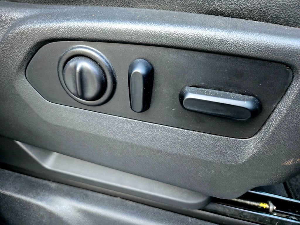 Used 2021 Chevrolet Silverado 1500 LTZ w/ LTZ Premium Texas Edition image 27