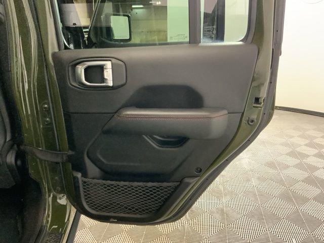 Used 2022 Jeep Gladiator Rubicon w/ LED Lighting Group image 30