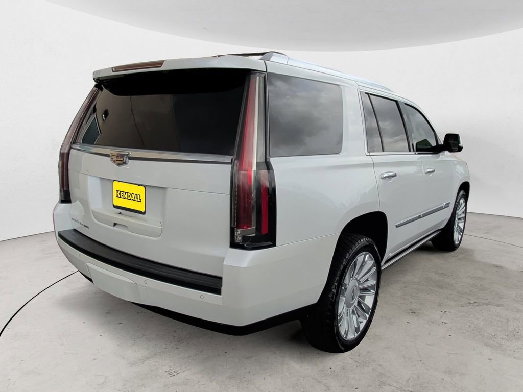 Used 2016 Cadillac Escalade Platinum image 5
