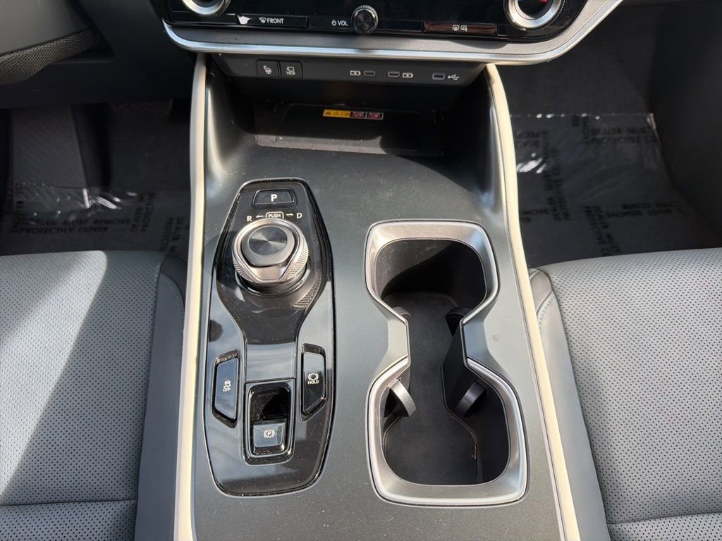 Used 2023 Lexus RZ 450e Premium image 15