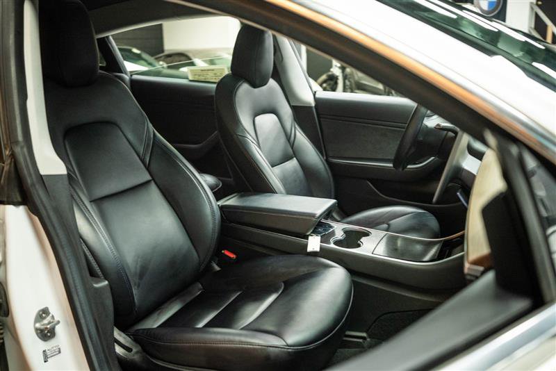 Used 2018 Tesla Model 3 Long Range image 14