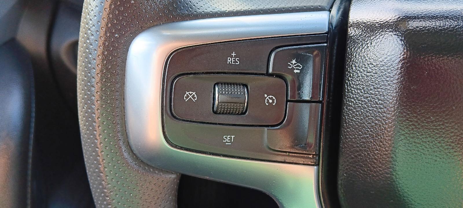 Used 2022 Chevrolet Blazer LT image 18