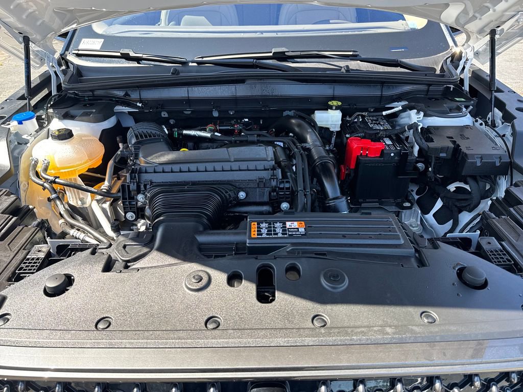 Used 2025 Lincoln Nautilus Premier w/ Jet Appearance Package image 23