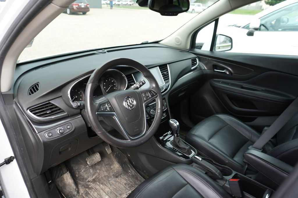 Used 2019 Buick Encore Essence w/ Experience Buick Package image 3