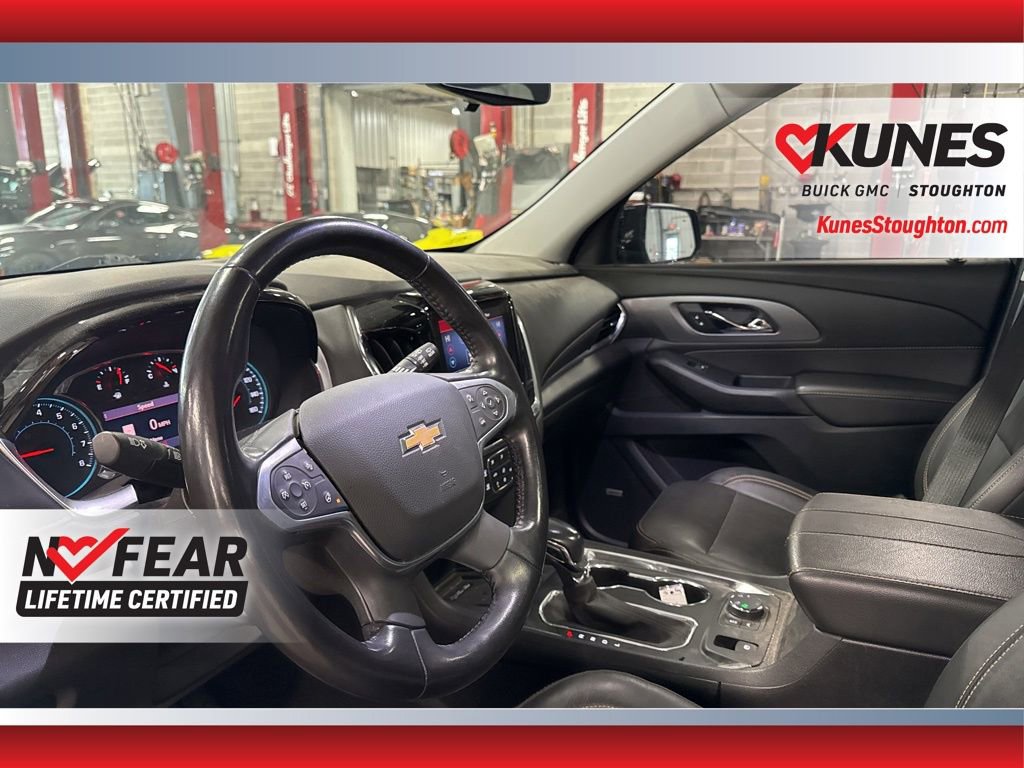 Used 2021 Chevrolet Traverse Premier w/ Redline Edition image 21