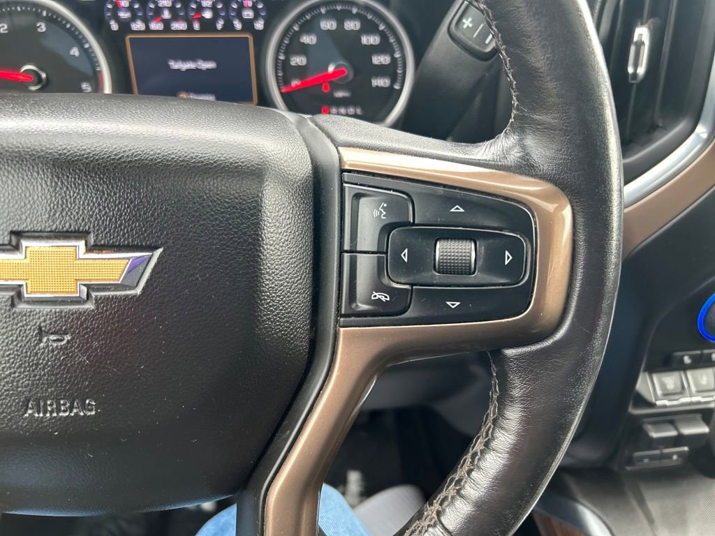 Used 2021 Chevrolet Silverado 2500 High Country w/ Technology Package image 27