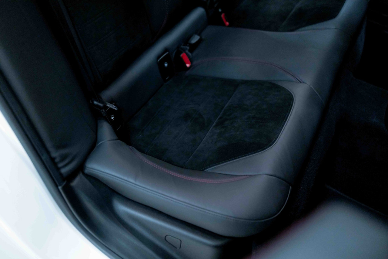 Used 2017 Alfa Romeo Giulia Quadrifoglio image 85